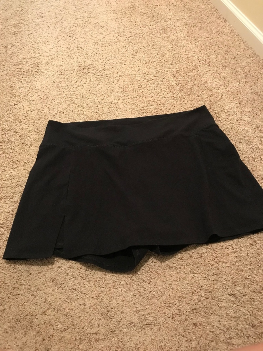 Black skort